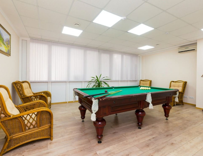 Услуги и развлечения