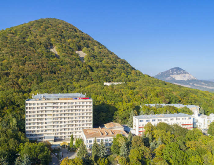 Внешний вид и территория - Санаторий «им. Тельмана»