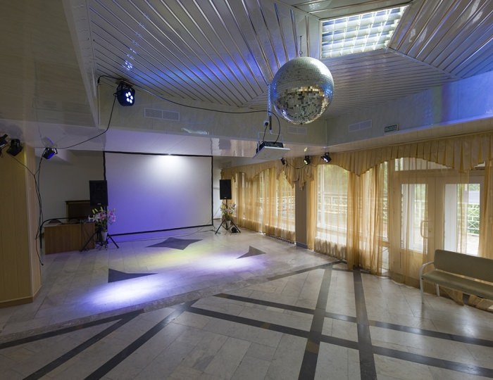 Танцевальный зал - Санаторий «им. Тельмана»